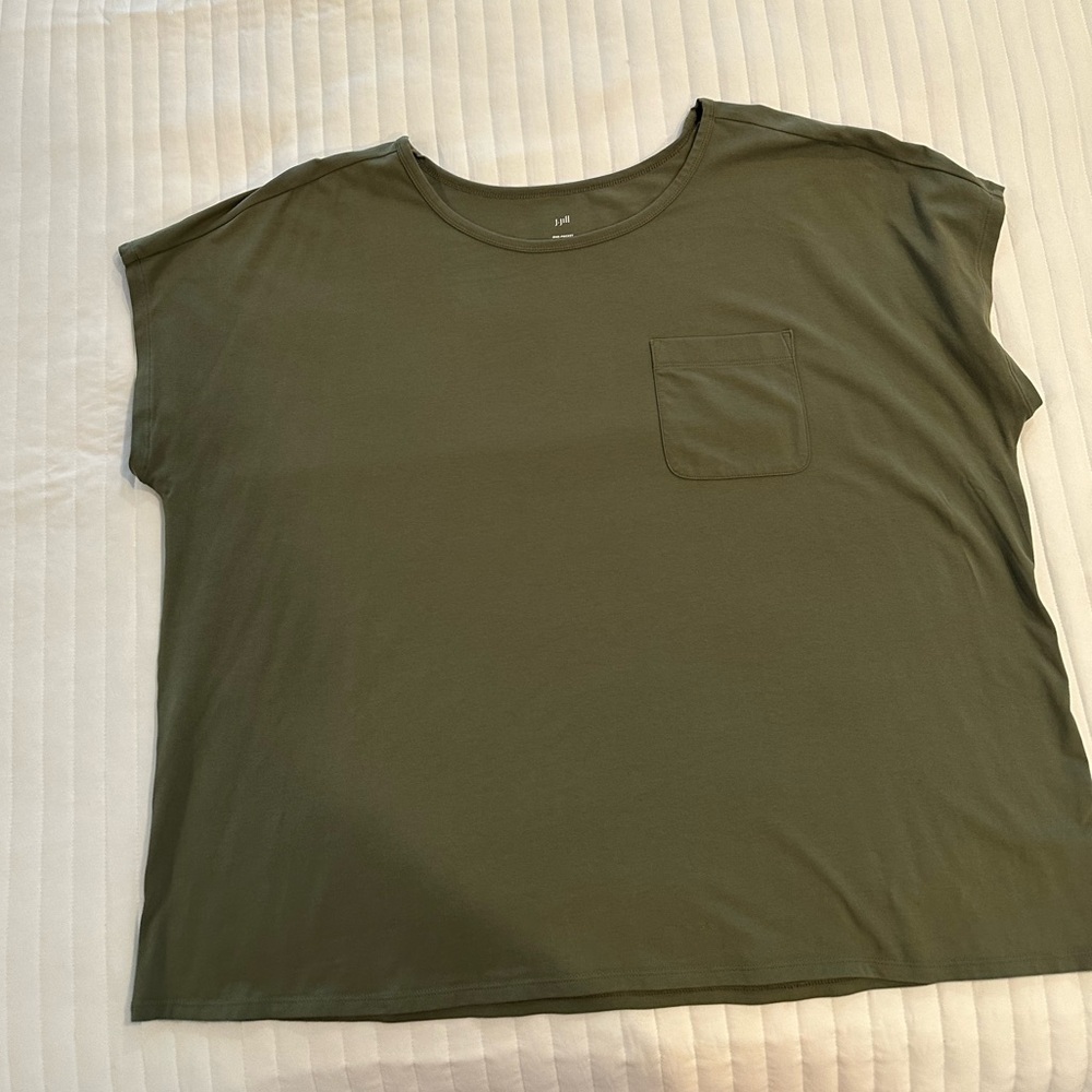 J. Jill Olive Green Short Sleeve Tee